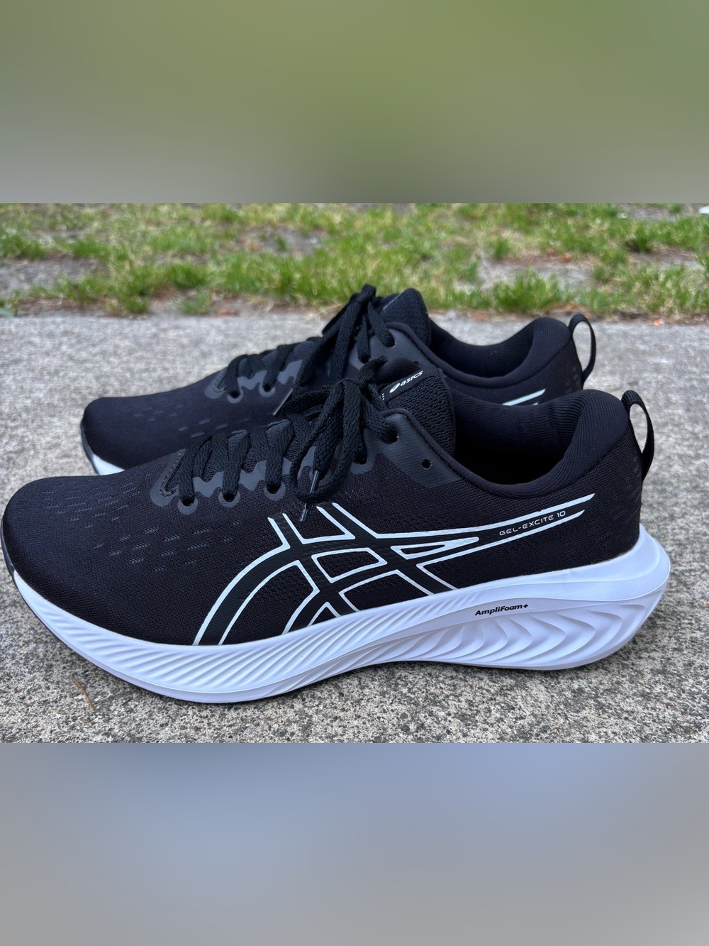 ASICS Gel-Excite 10 Women’s Running Shoes Black/White Size 9.5 Wide NWOB